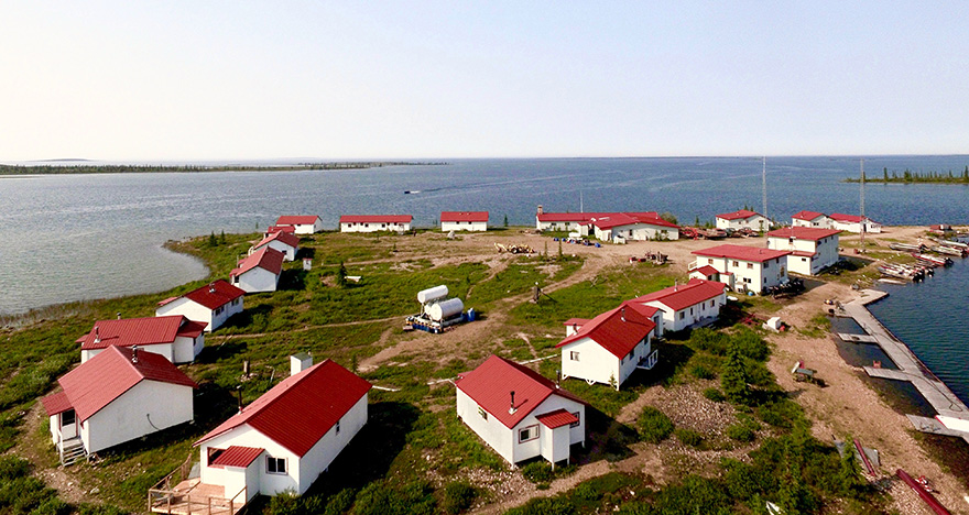 Great Bear Lake Lodge July 2016